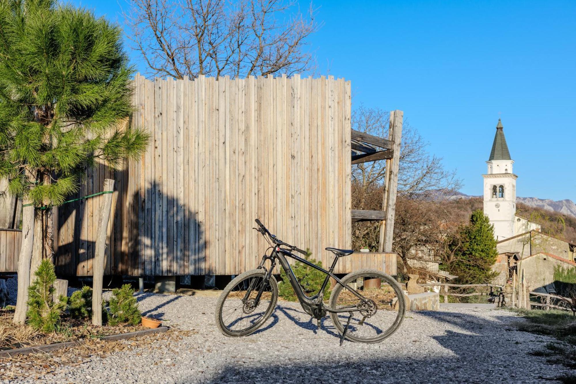 Panorama Glamping Vipavska Dolina Lägenhet Dobravlje Exteriör bild